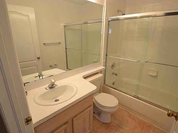 5th image of 3133 Castle Rock Cir