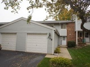 138 Jerome Ln, Bolingbrook, IL 60440