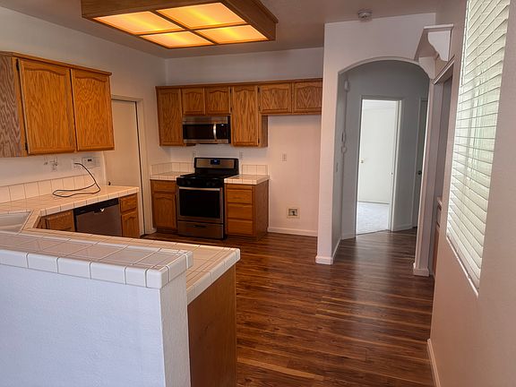 3rd image of 9342 Bennoel Way