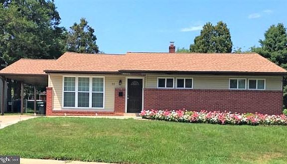 2nd image of 53 E Avon Dr