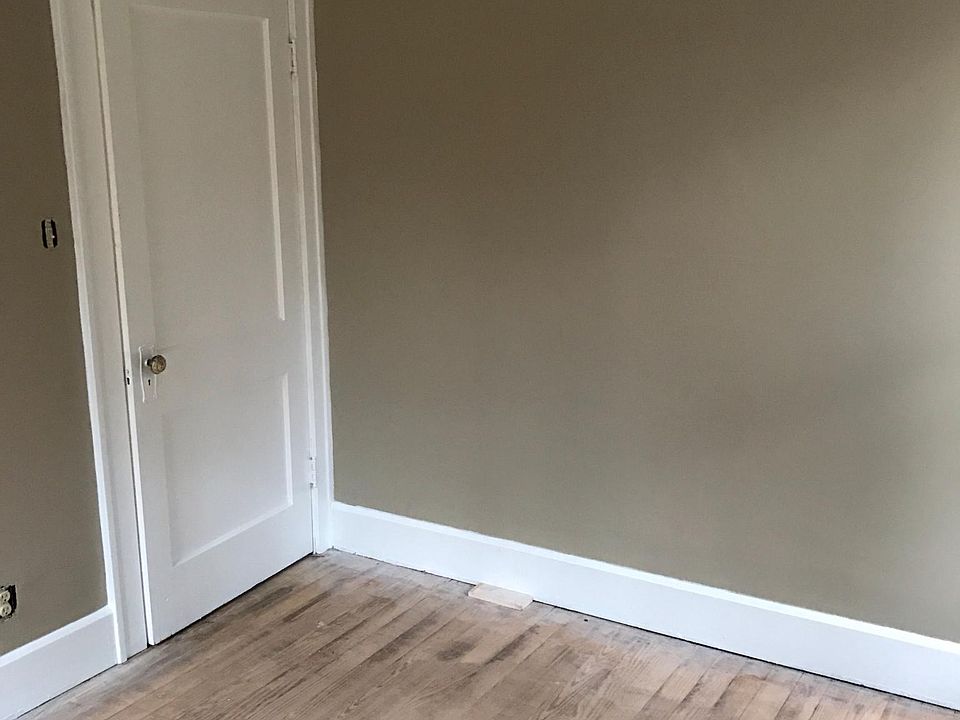 1st image of 1113 Elm St