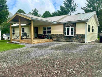 339 Oak St, Jane Lew, WV, 26378