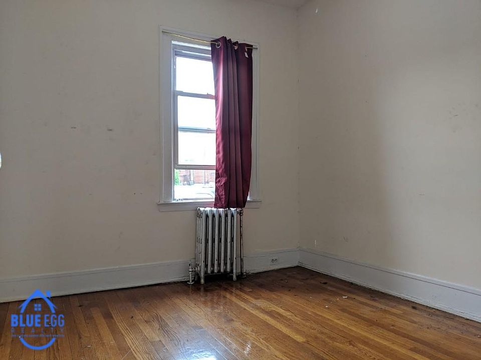 1st image of 3930 214th Pl #1A