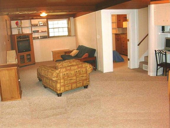 2nd living area in basement
