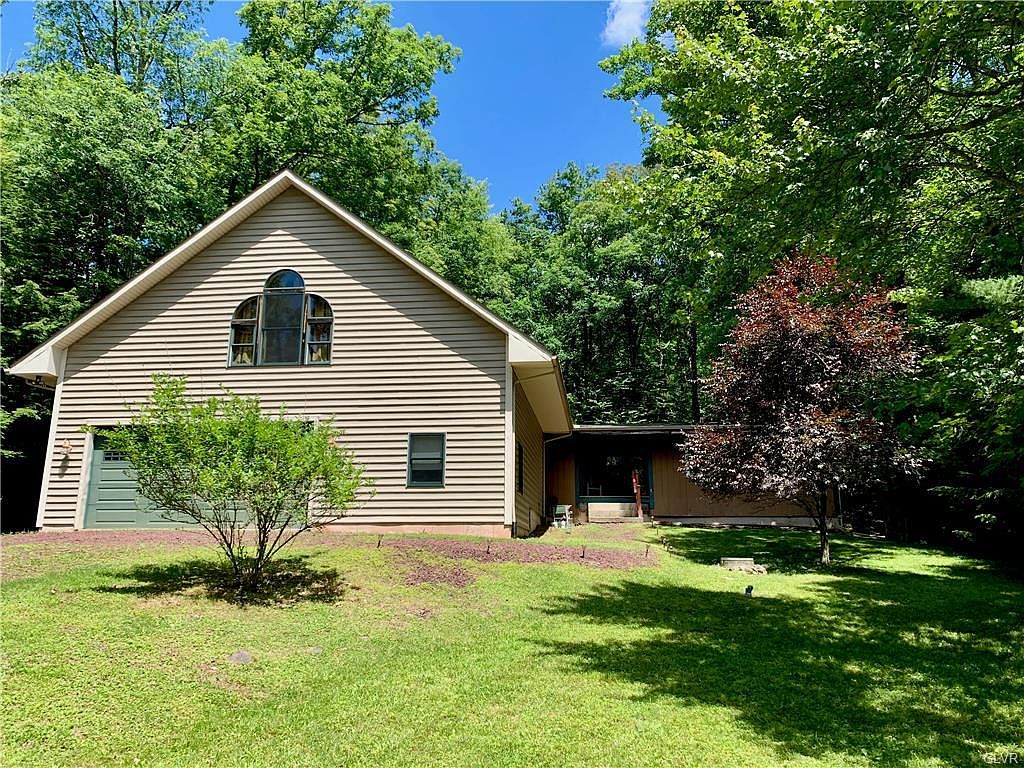 186 Great Oaks Dr, Nesquehoning, PA 18240 Zillow