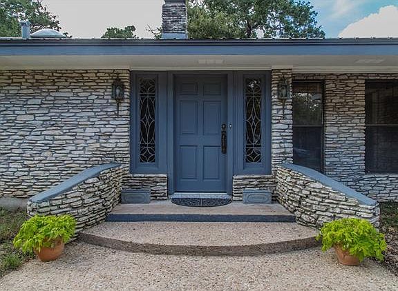2nd image of 4020 Caldwell Ln