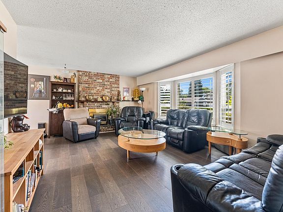 4th image of 5259 Oak Pl