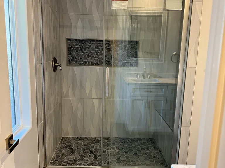 Master Bath 1 of 2