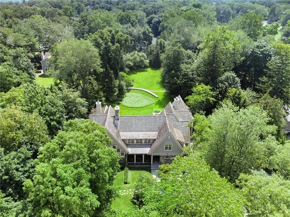 8 Mt Joy Avenue, Scarsdale, NY 10583