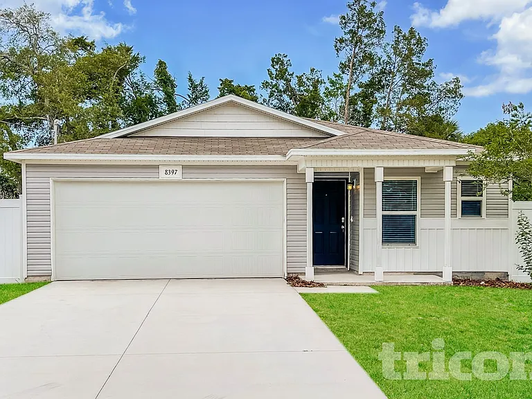 8397 Coral St — Photo 1