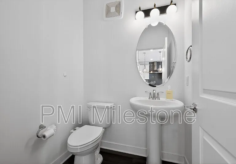 16162 Frederick Rd — Photo 24