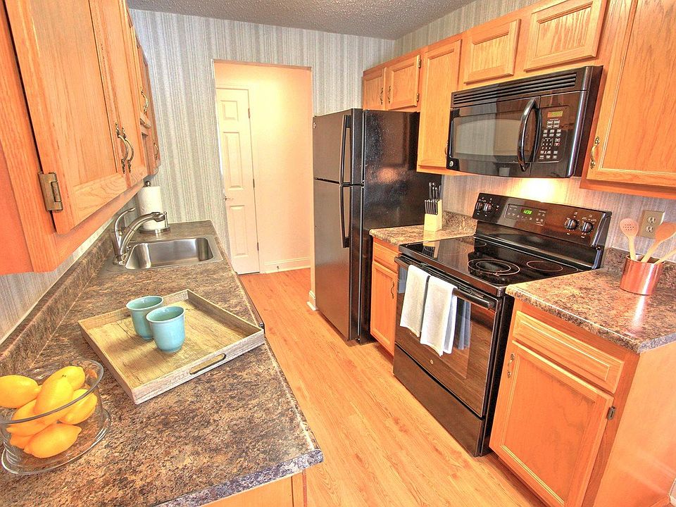 Regency Park North Apartment Rentals Queensbury, NY Zillow