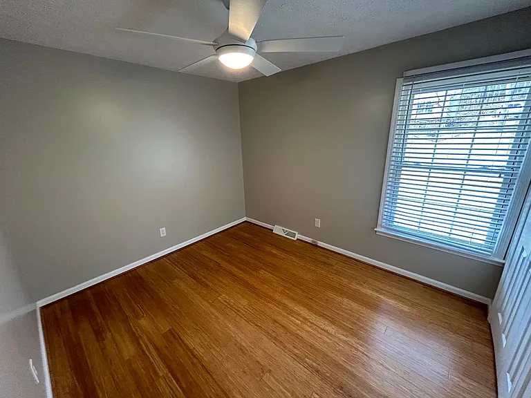 29 Arrowhead Dr SE — Photo 10