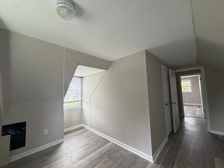 3912 Pinalto Dr — Photo 18