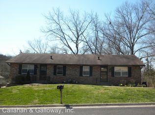 1700 Stanford Dr, Columbia, MO 65203