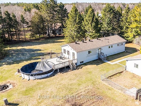 3rd image of 3679 McCarthy Dr