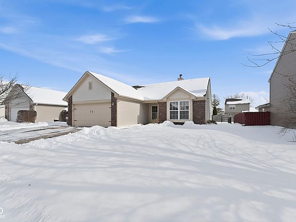 2nd image of 759 Hollowood Ln