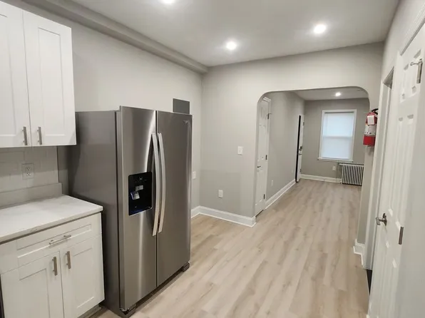 1332 Adams St NE APT 1, Washington, DC 20018