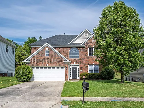 1030 Boxelder Ln Photo 1