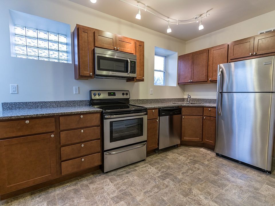 1st image of 3303 Osage St