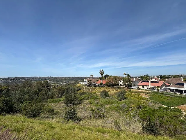 6421 Cayenne Ln — Photo 43