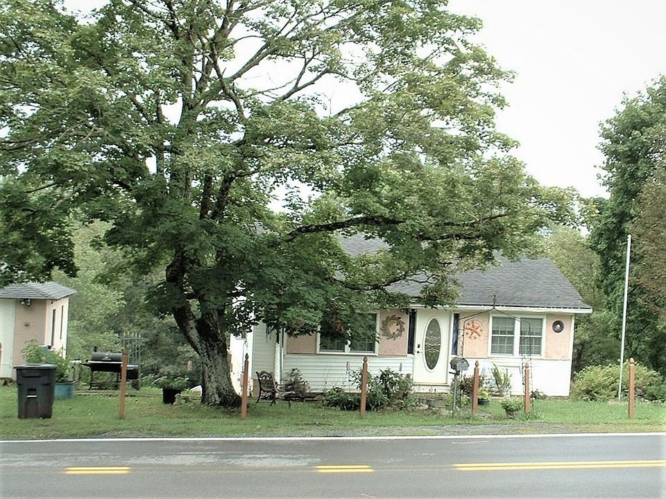 1st image of 318 Prosperity Rd