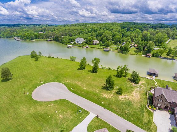 3rd image of 1624 Yachtsman Way