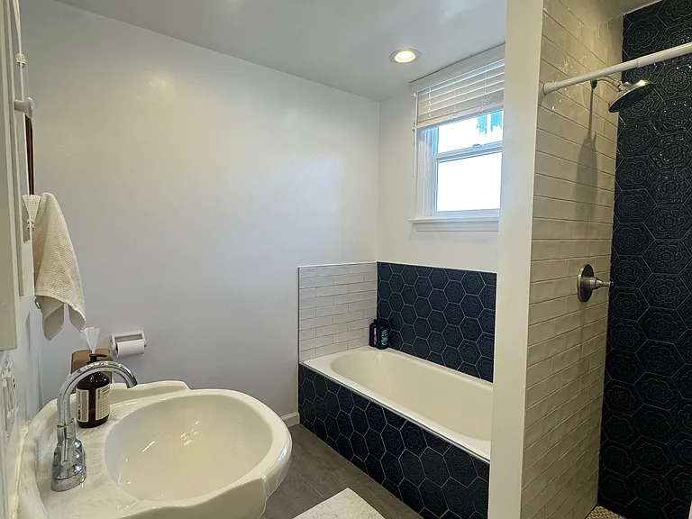 4120 Charles Ave — Photo 13