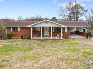 703 Moccasin Bend Rd, Chattanooga, TN 37405