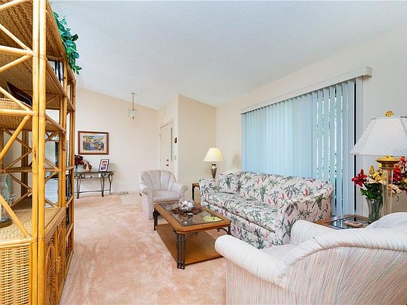 4th image of 228 Mark Twain Ln