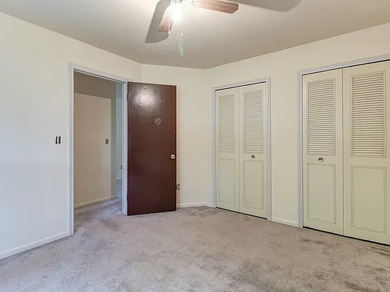 34630 Glenwood Rd — Photo 18