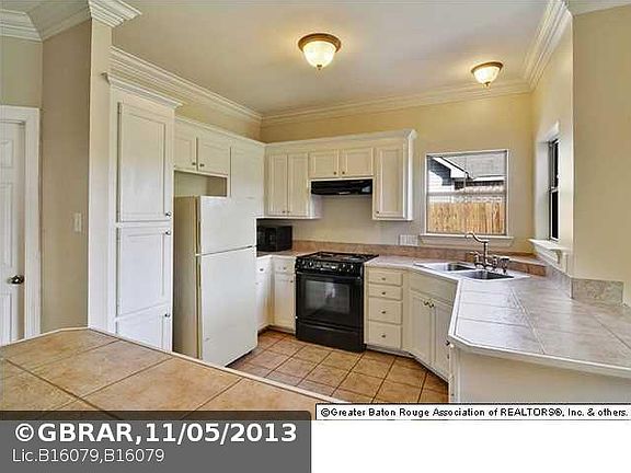 4th image of 12775 Landon Dr