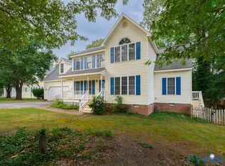 10417 Oakshire Ter, North Chesterfield, VA 23237