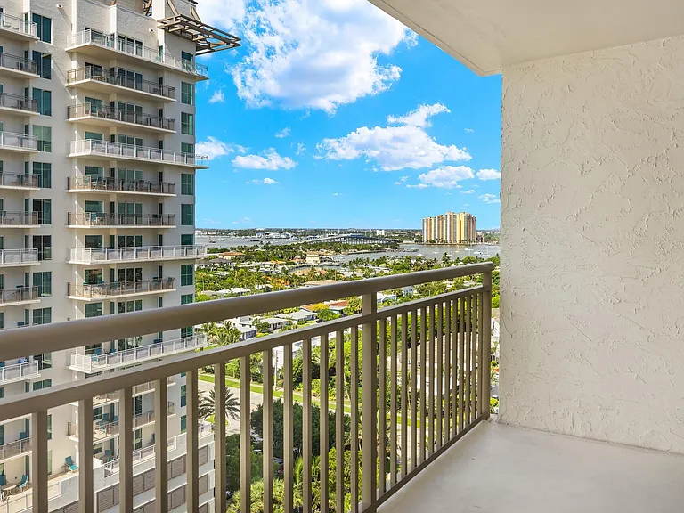 3400 N Ocean Dr #1602 — Photo 21