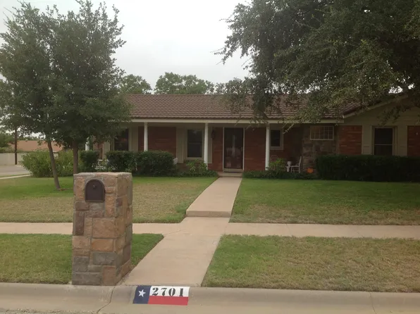 2701 Carol Dr, Big Spring, TX 79720