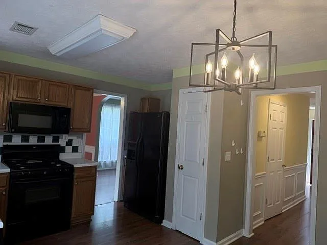 529 Summerbrooke Ct — Photo 14