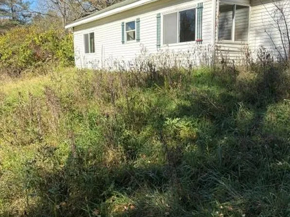 5667 Casey Rd, Dryden, MI 48428