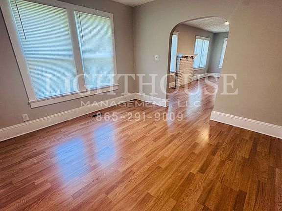 4th image of 4129 Holston Dr