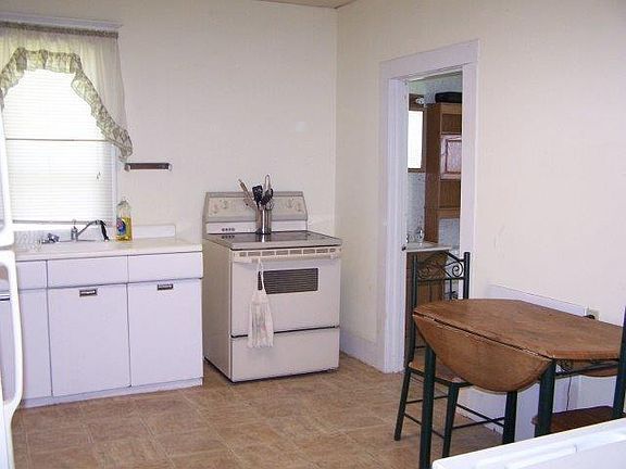 5th image of 424 W Roosevelt St