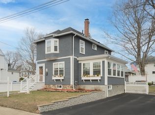 9 Grand St, Reading, MA 01867
