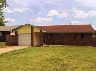 2816 Kings Rd, Moore, OK 73160