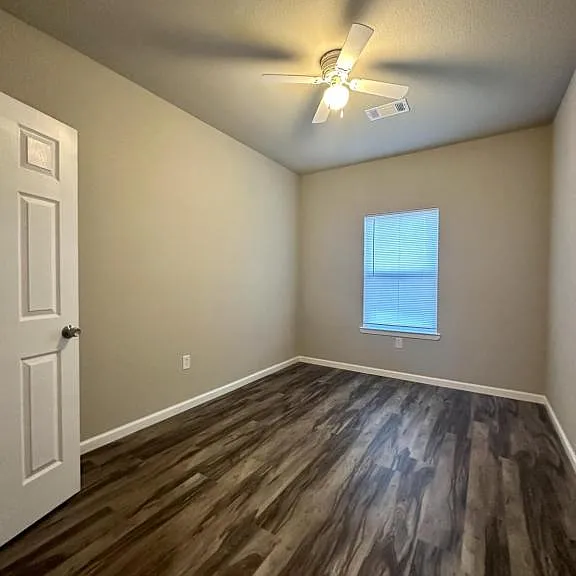 205 Hoover Ln — Photo 18