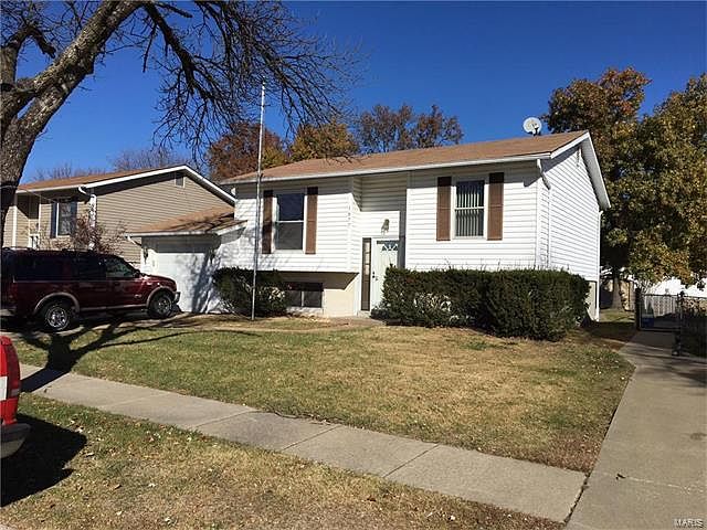 1st image of 1677 Ventnor Pl