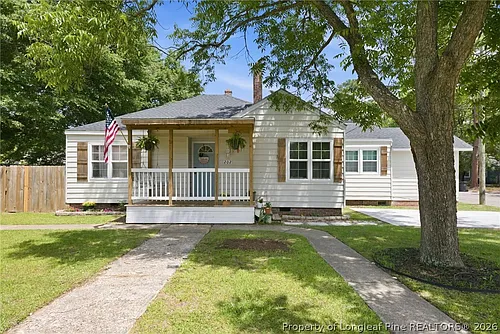 202 N Jackson St Photo 1
