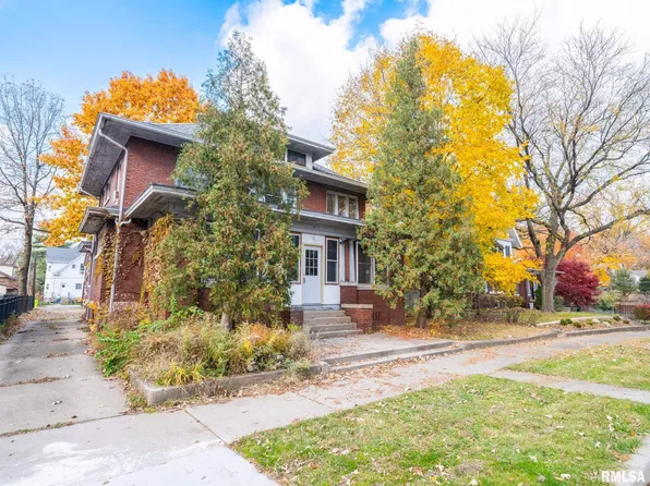 1811 W High St, Peoria, IL 61606