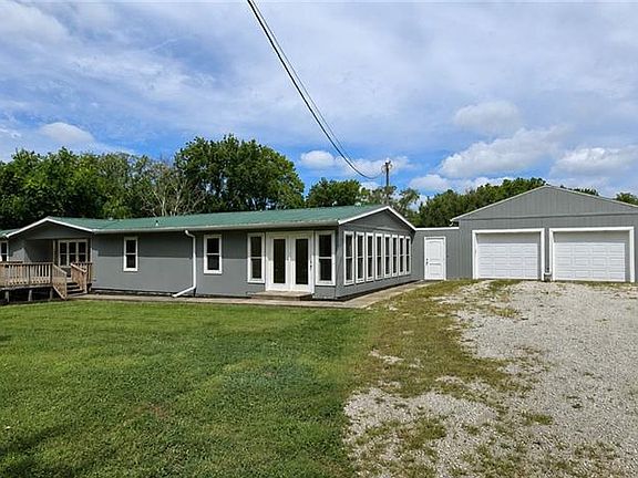 3rd image of 31484 W 327th St
