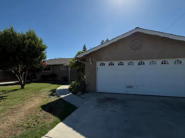2527 S Linda Vista Street, Visalia, CA 93277