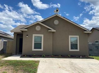 5813 Saint Joan Of Arc Loop, Laredo, TX 78046