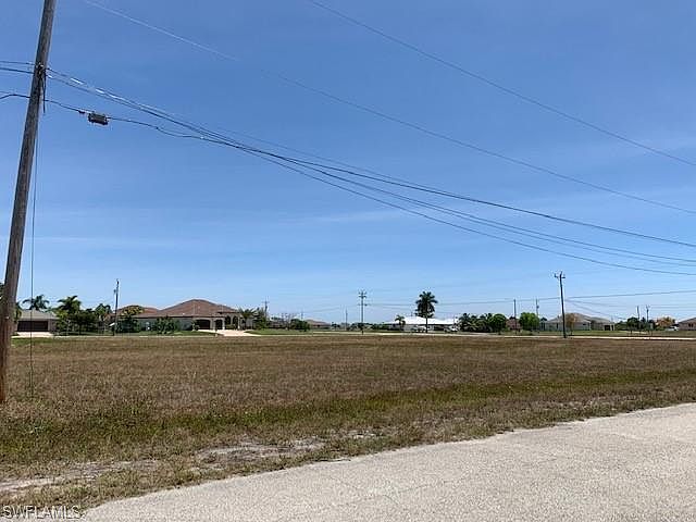 1st image of 801 NW 37th Ave