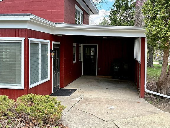 5th image of 516 Forrest Rd